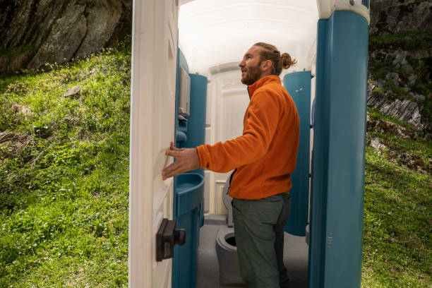 Best Luxury portable toilet rental  in Paoli, IN